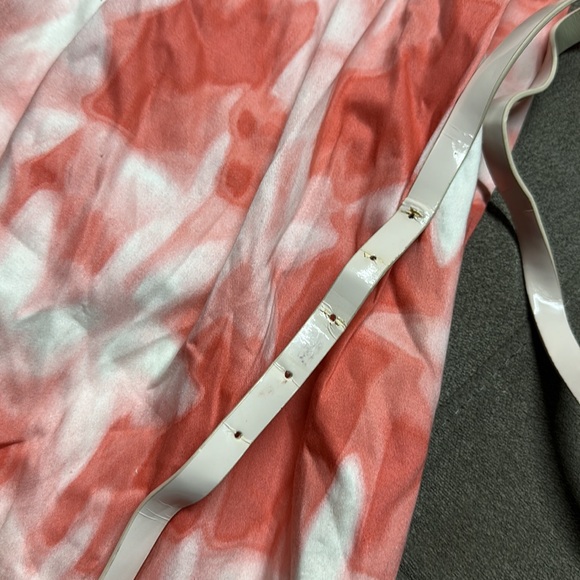 🥰🥰Calvin Klein Pleated V Neck Dress🥰🥰 - Picture 4 of 13